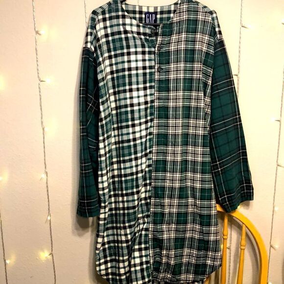 Vintage GAP Men’s Henley Style Lt. Flannel Night Shirt Size L - Picture 1 of 4